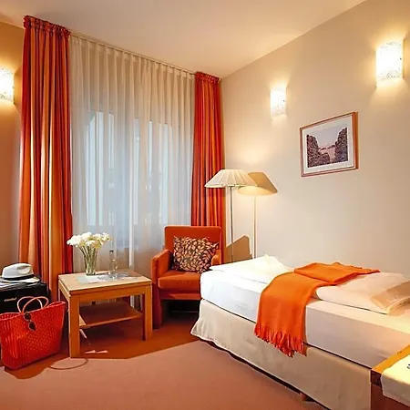 Gutenberg Hotel 3*